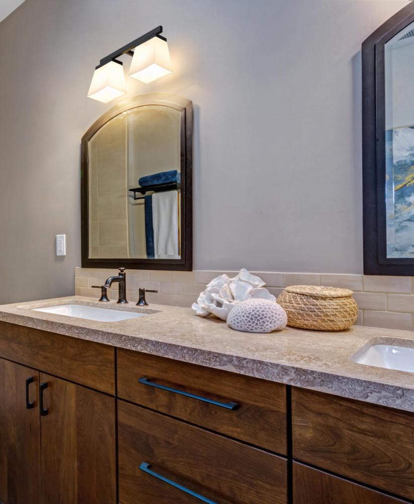 2 Light Vanity : CLG02 : Matte Black : Etched Opal | Hunzicker